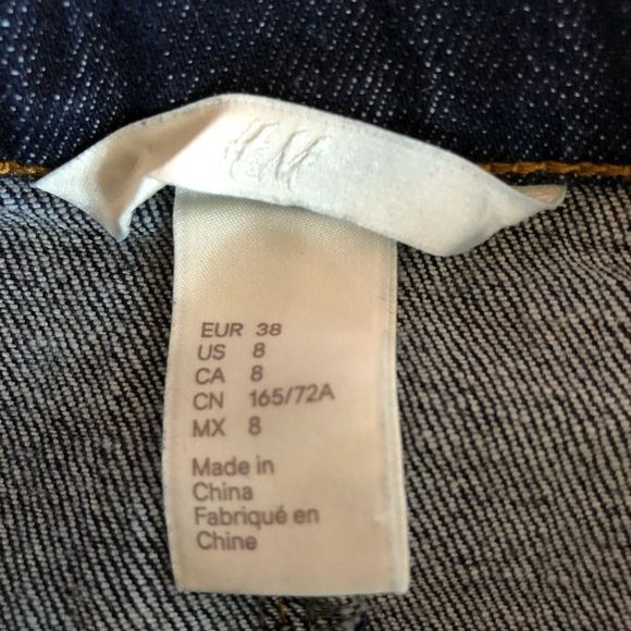 h&m•denim mini skirt a-line - Picture 3 of 4